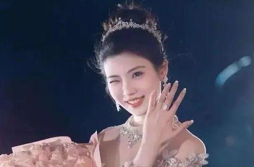 网红爆料玲子视频,揭秘幕后真相与精彩瞬间